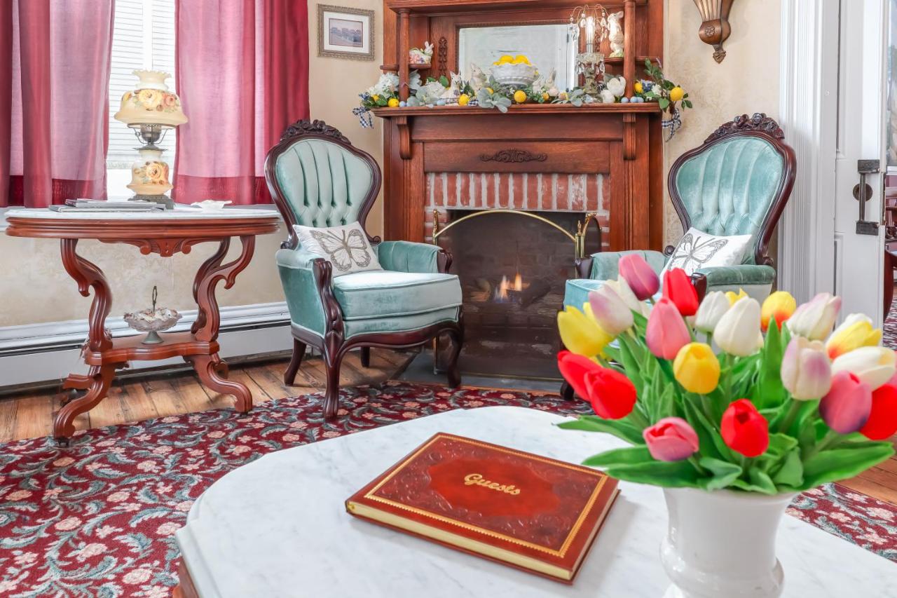  | Bedford Inn