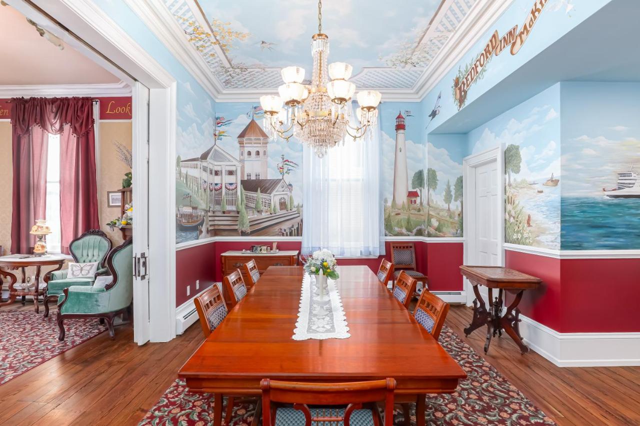  | Bedford Inn