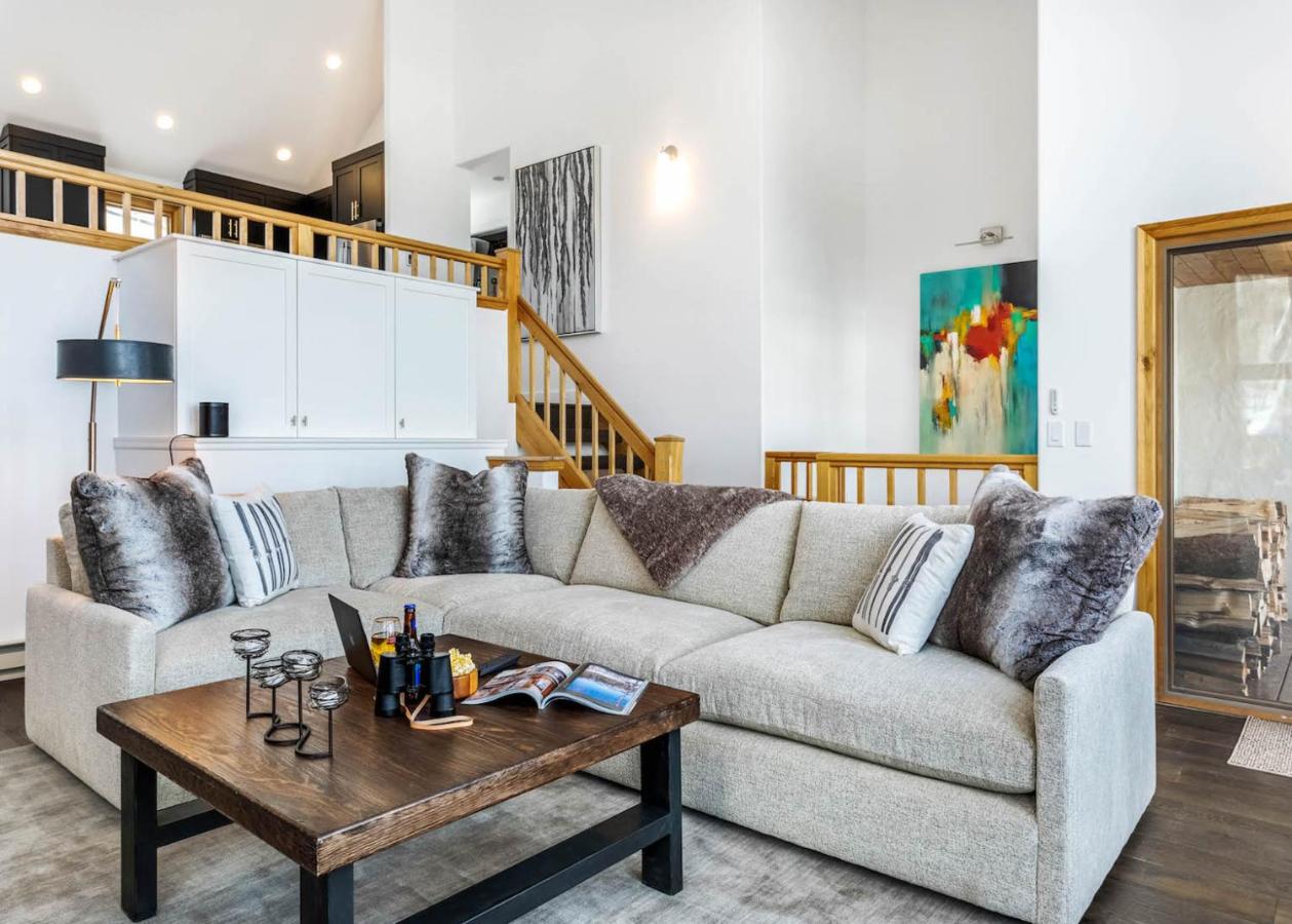| 25 Meadow Court