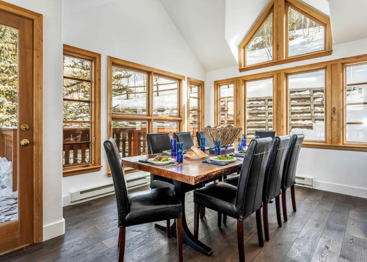 | 25 Meadow Court