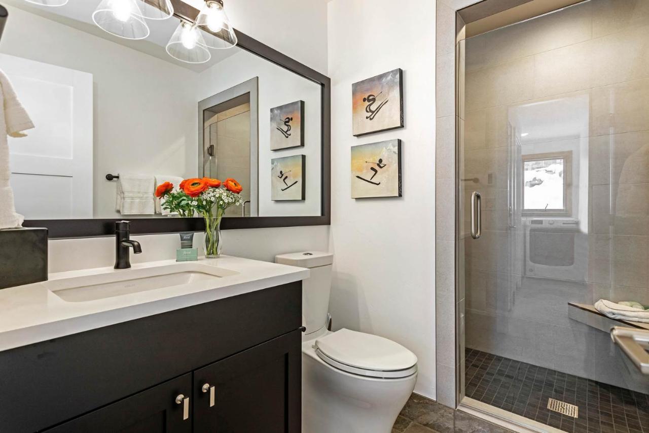 | 25 Meadow Court