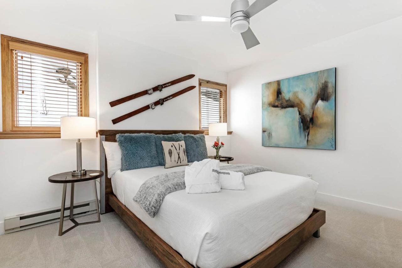 | 25 Meadow Court