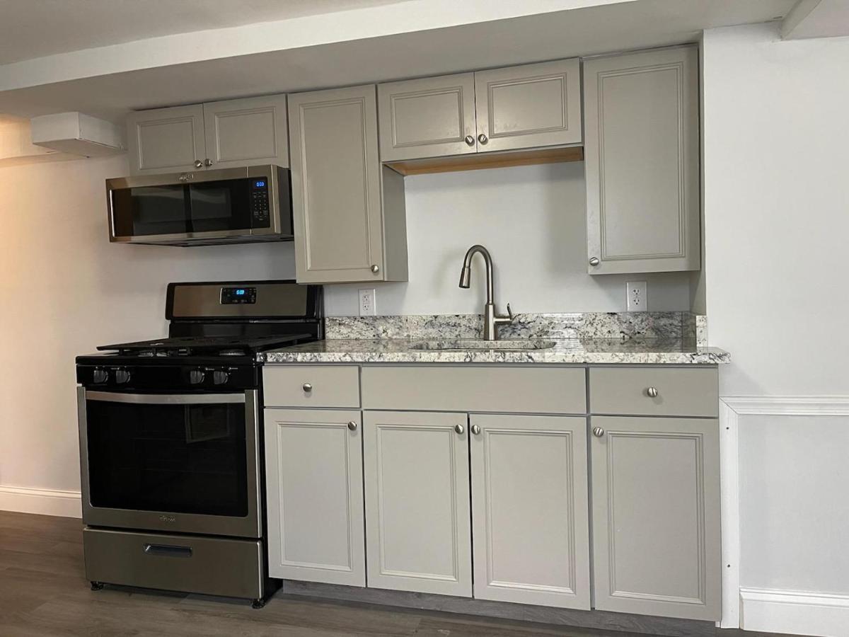 One-Bedroom Apartment at Blue Water Inn