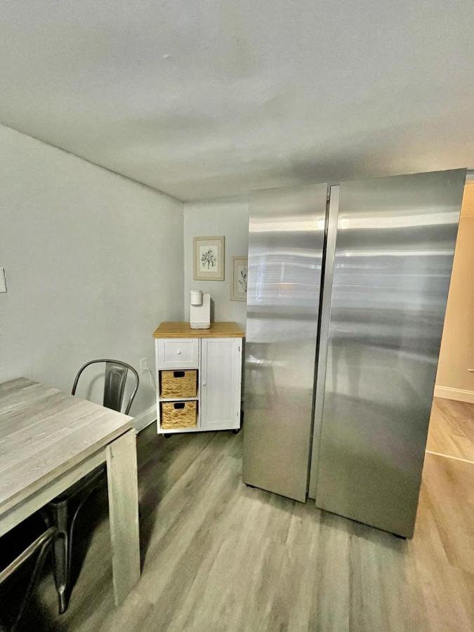 One-Bedroom Apartment at Blue Water Inn