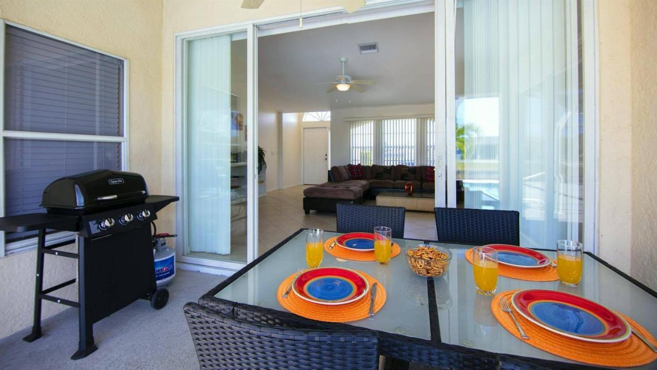 | !NEW! Villa Violina
