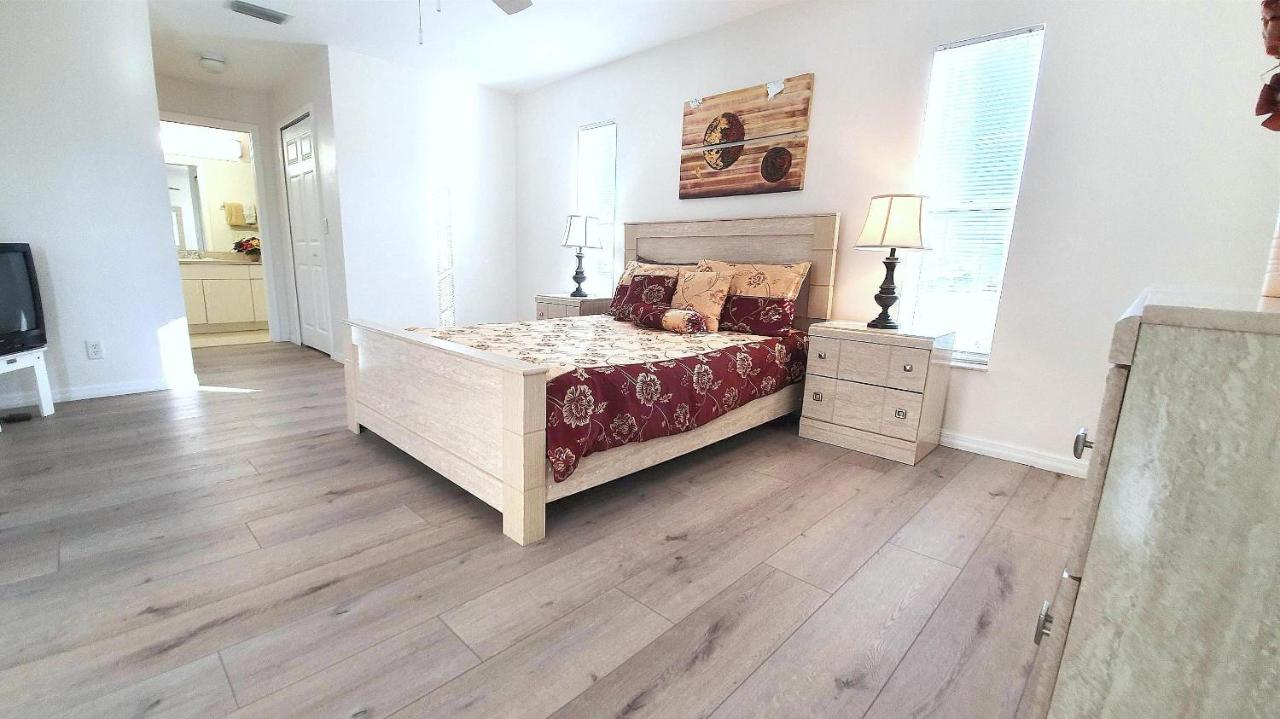 | !NEW! Villa Violina