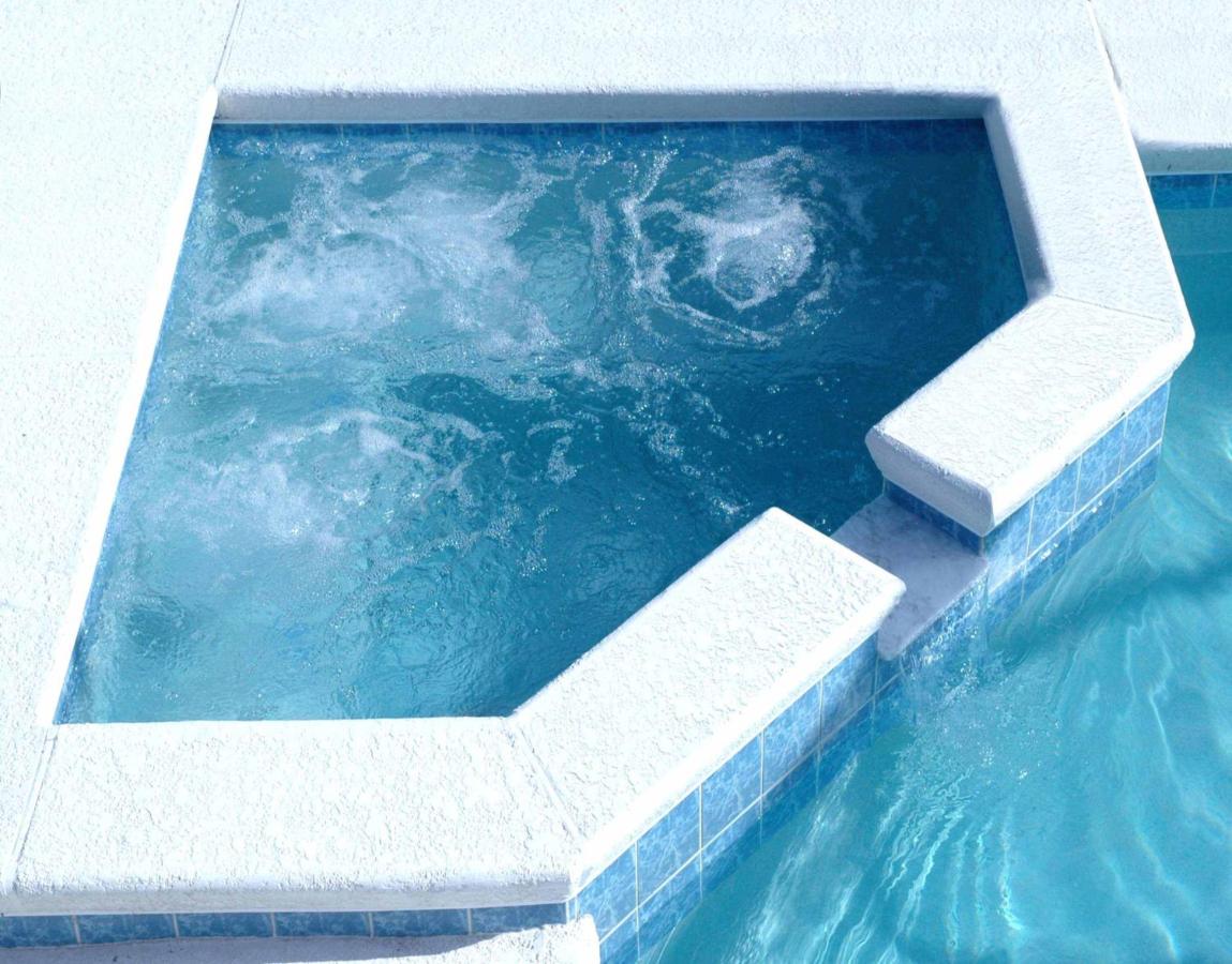  | Wexford Villa at Windsor Palms Resort, 3 miles from Disney.