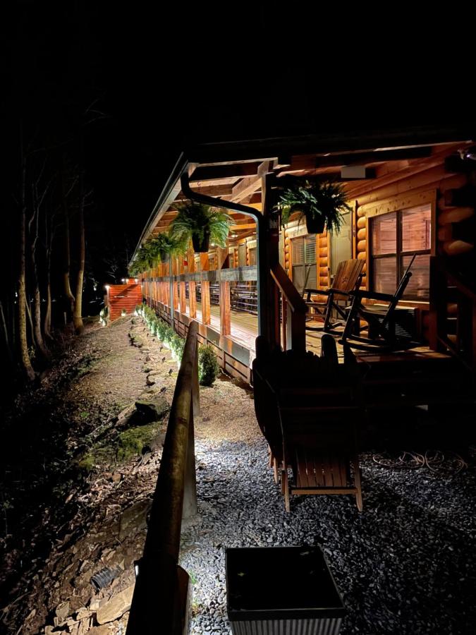  | The Lodge Nantahala River