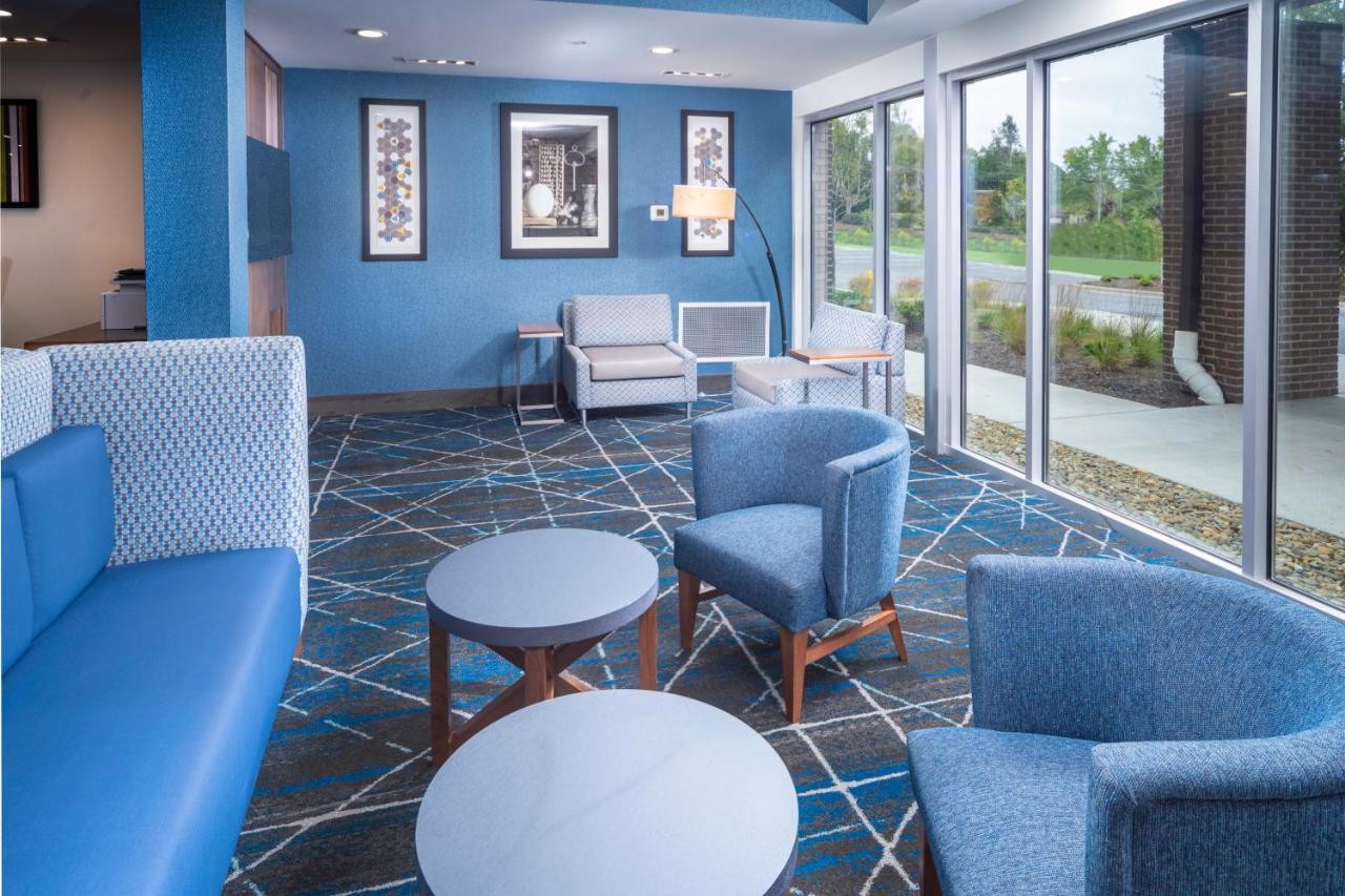 | Holiday Inn Express - Brevard, an IHG Hotel
