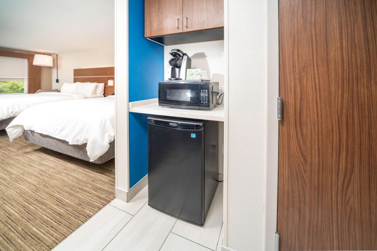 Queen Suite with Two Queen Beds - Mobility Accessible/Non-Smoking at Holiday Inn Express & Suites Rock Hill by IHG