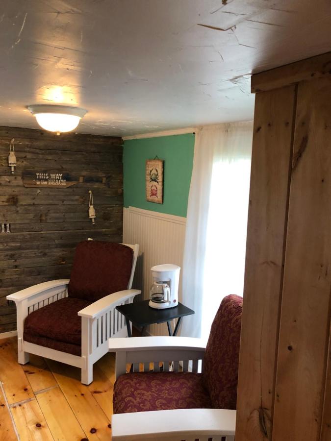 | Seafarer Inn and Cottages