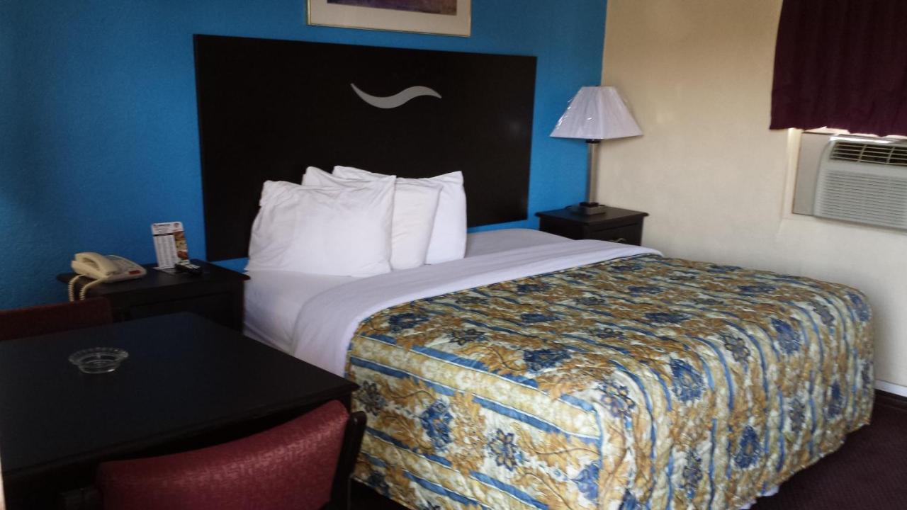 | American Inn
