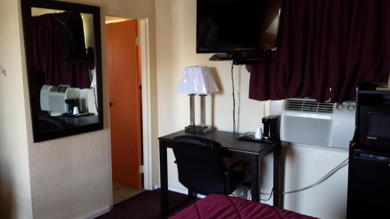 | American Inn