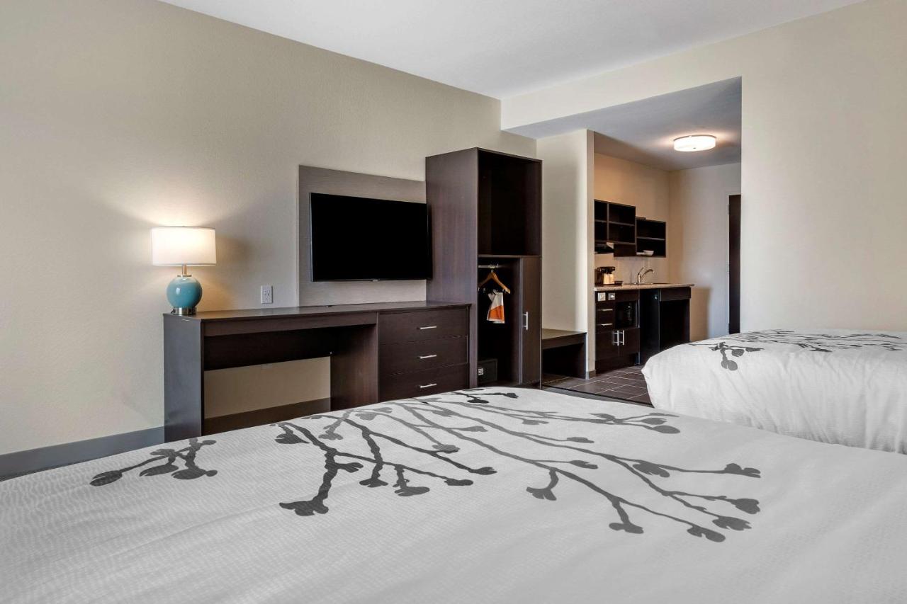 | Sleep Inn & Suites
