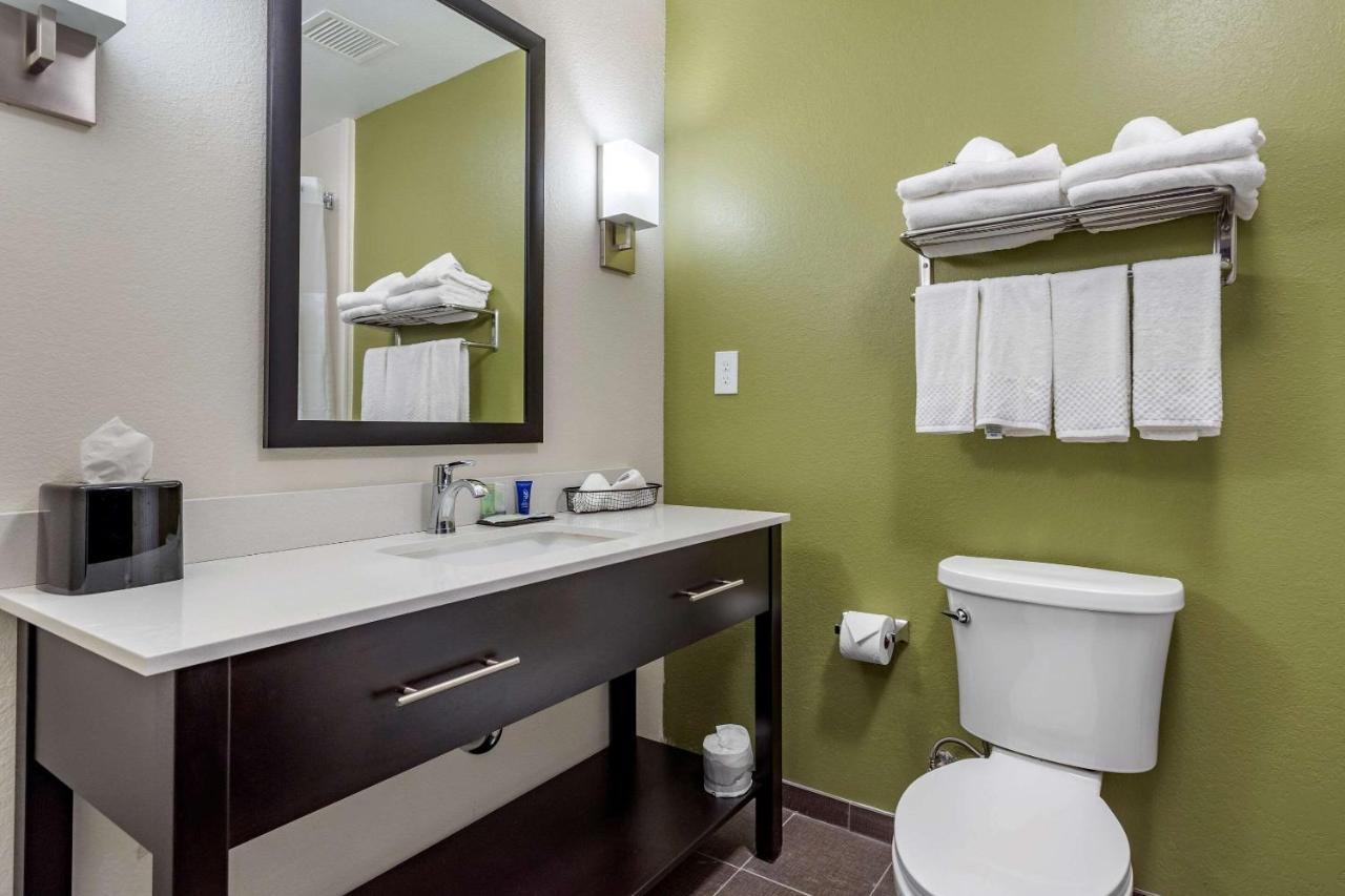 | Sleep Inn & Suites