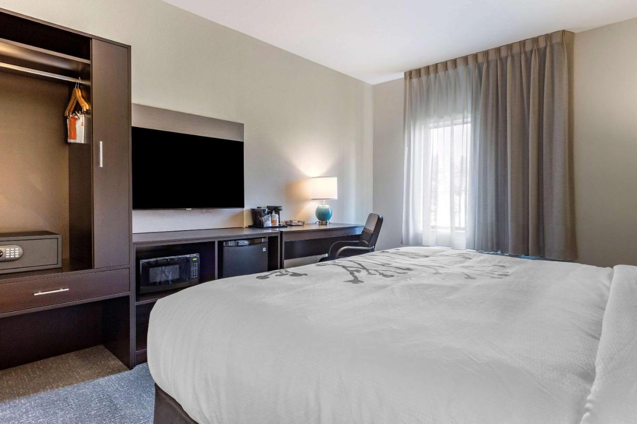 | Sleep Inn & Suites
