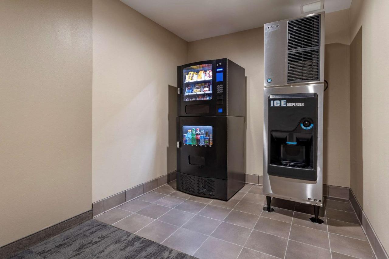 | Sleep Inn & Suites