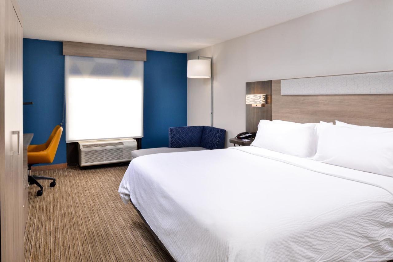 | Holiday Inn Express Winston-Salem Medical Ctr Area