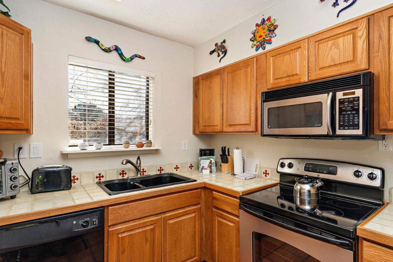 Standard One-Bedroom Condominium at Fort Marcy Suites