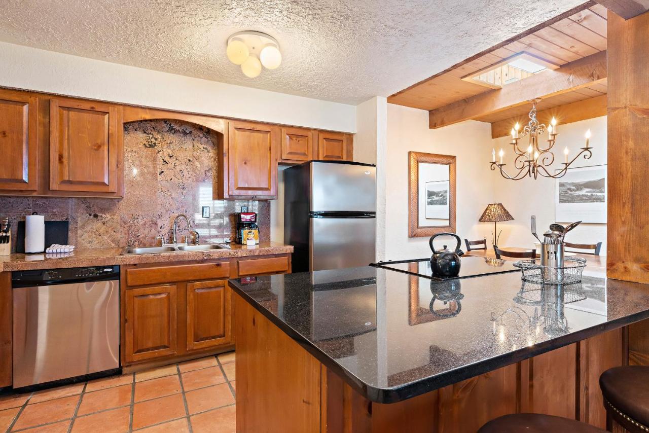 Standard Two-Bedroom Condominium at Fort Marcy Suites