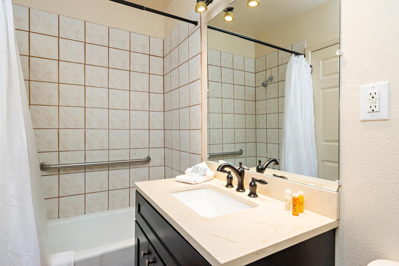 Standard Two-Bedroom Condominium at Fort Marcy Suites