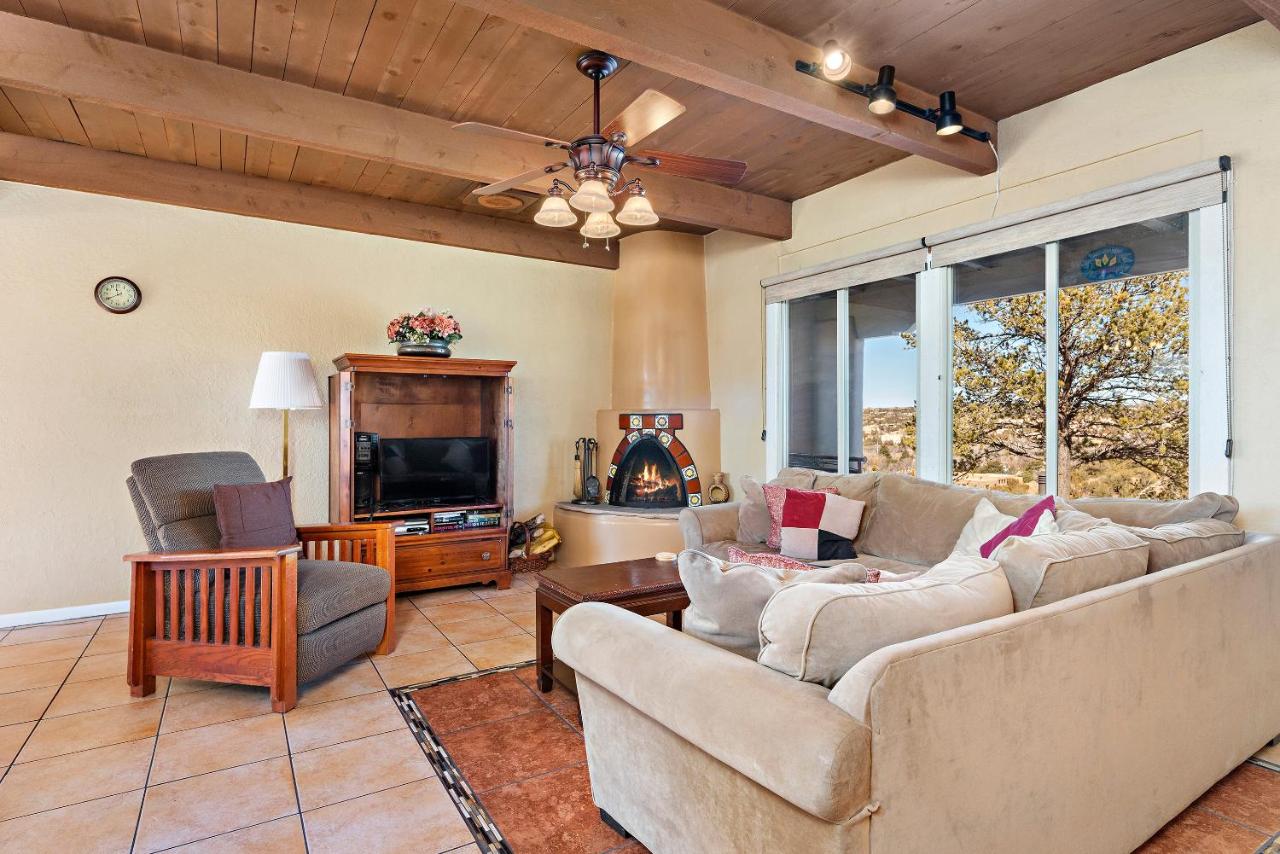 Standard Two-Bedroom Condominium at Fort Marcy Suites