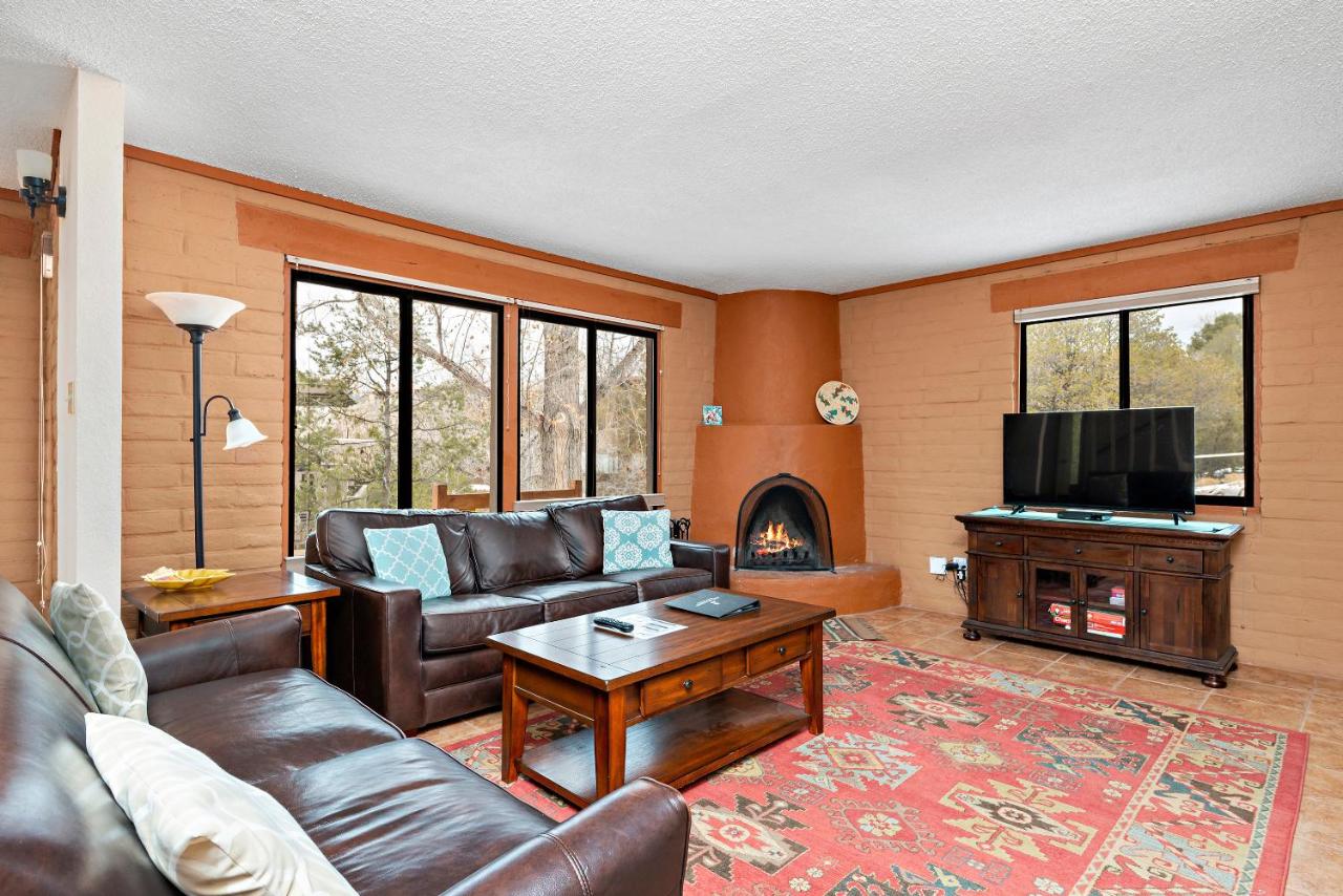 Standard Two-Bedroom Condominium at Fort Marcy Suites