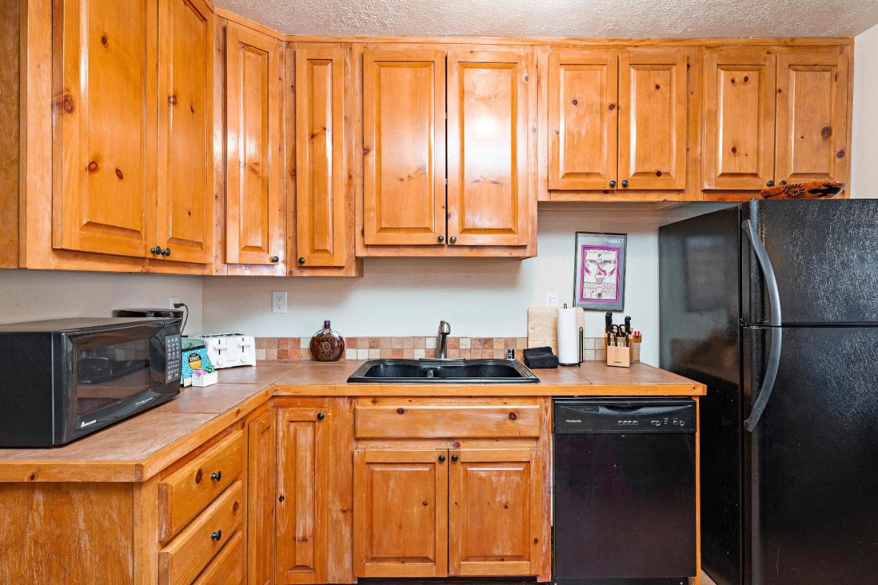 Standard Two-Bedroom Condominium at Fort Marcy Suites