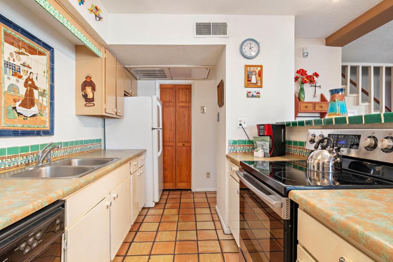 Standard Three-Bedroom Condominium at Fort Marcy Suites