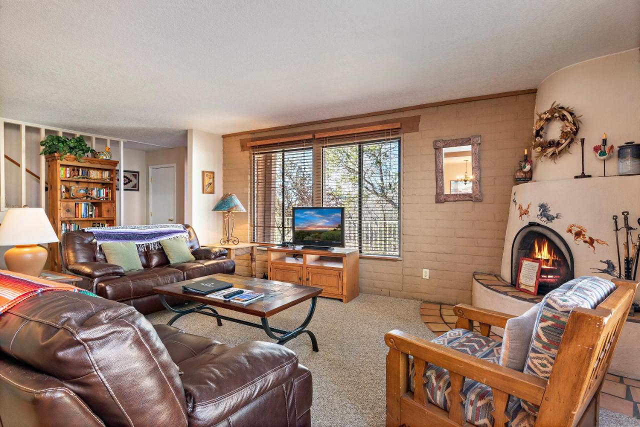 Standard Three-Bedroom Condominium at Fort Marcy Suites