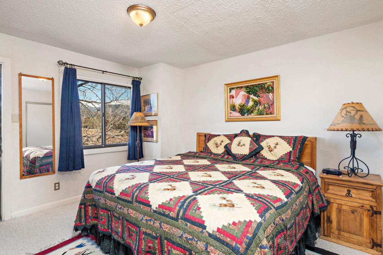 Standard Three-Bedroom Condominium at Fort Marcy Suites
