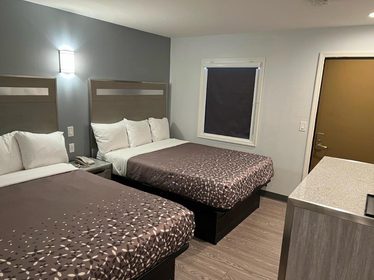 | 112 Motel