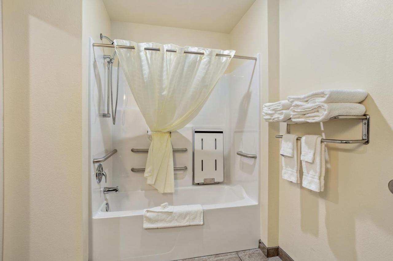 Studio - Disability Access at Cobblestone Hotel & Suites-Little Chute