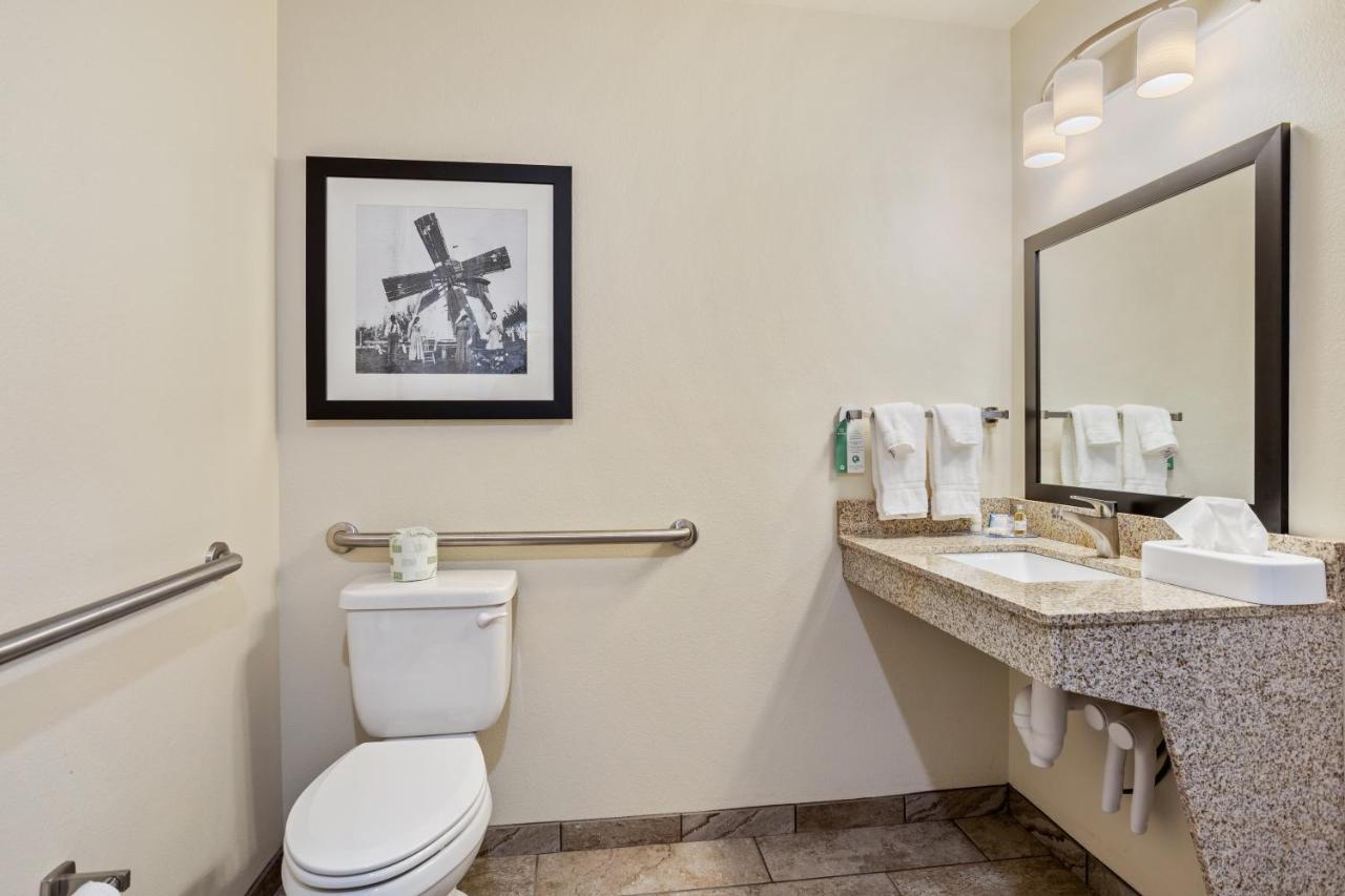 Studio - Disability Access at Cobblestone Hotel & Suites-Little Chute