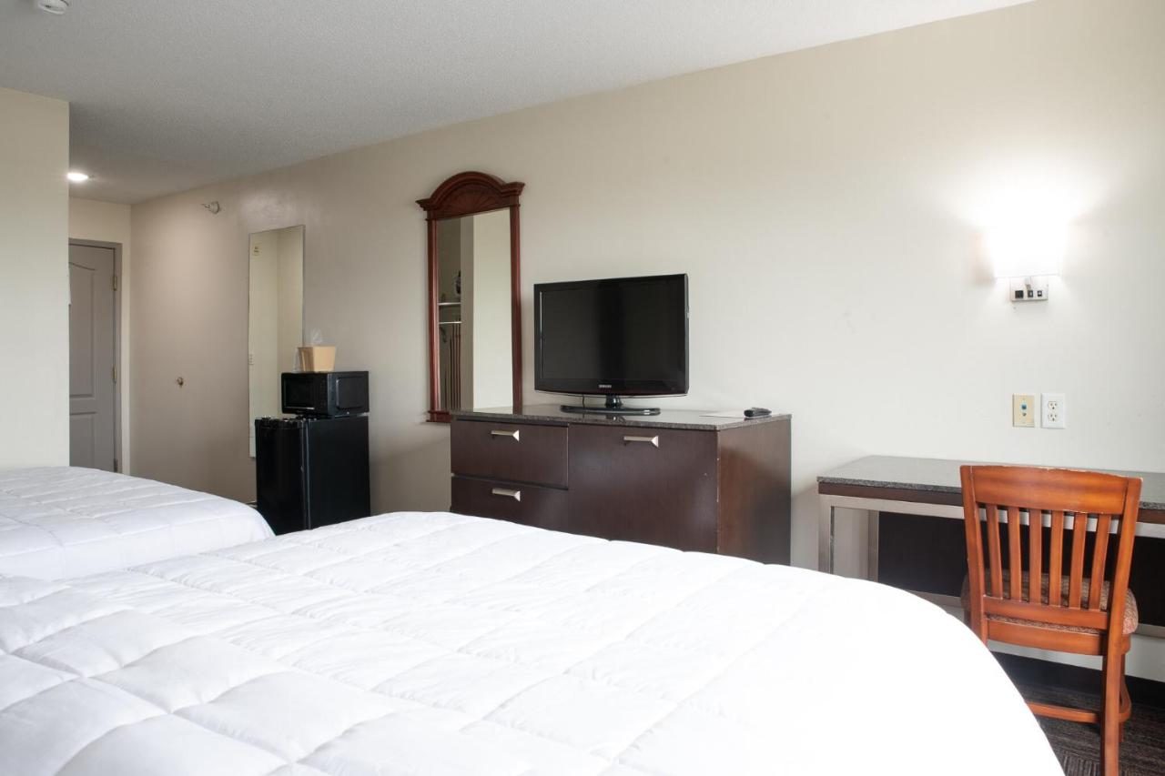 | FairBridge Inn & Suites Marion