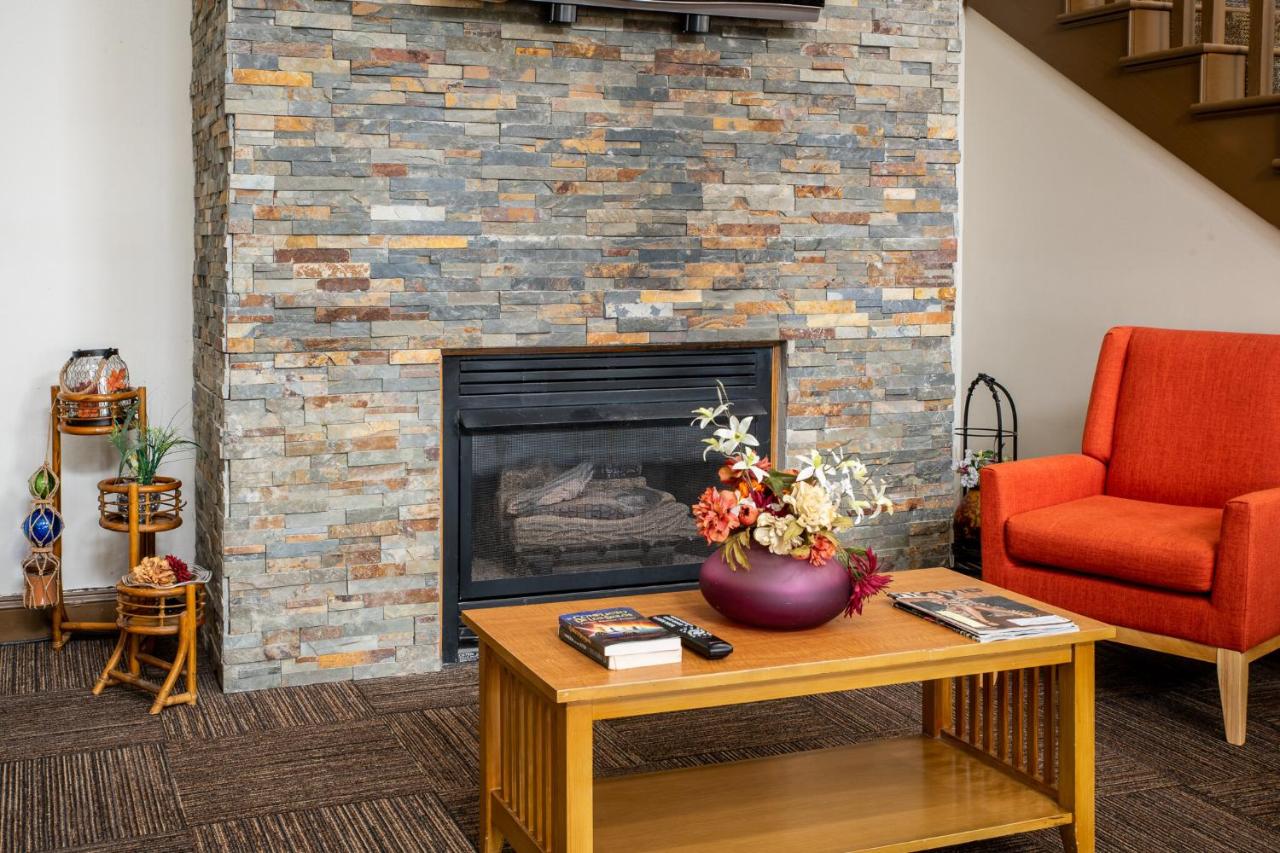 | FairBridge Inn & Suites Marion