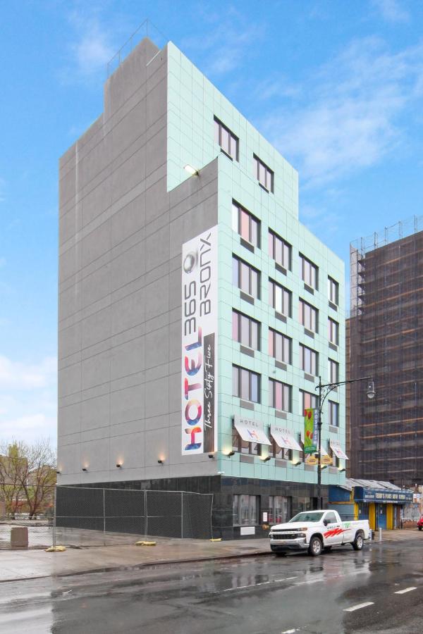 | Hotel 365 Bronx - Yankee Stadium