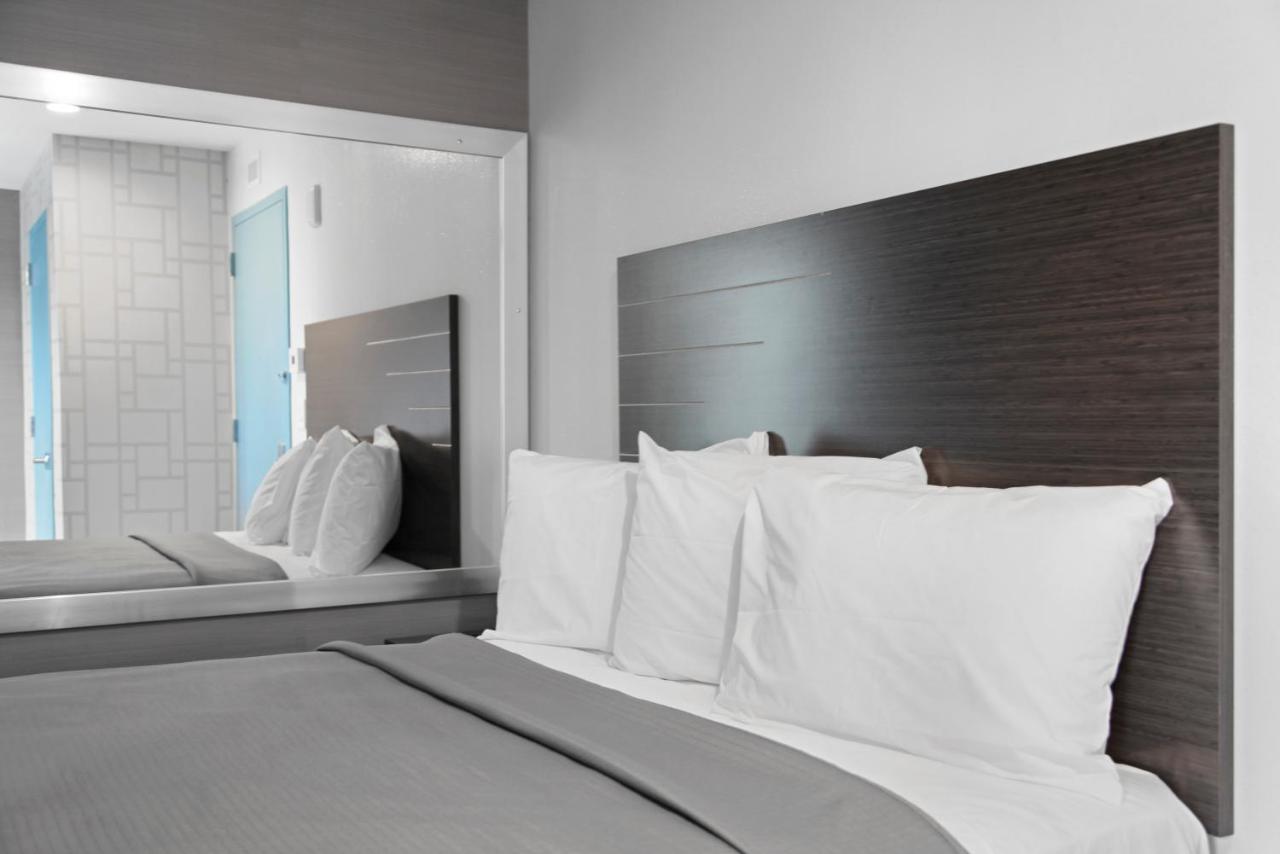 | Hotel 365 Bronx - Yankee Stadium