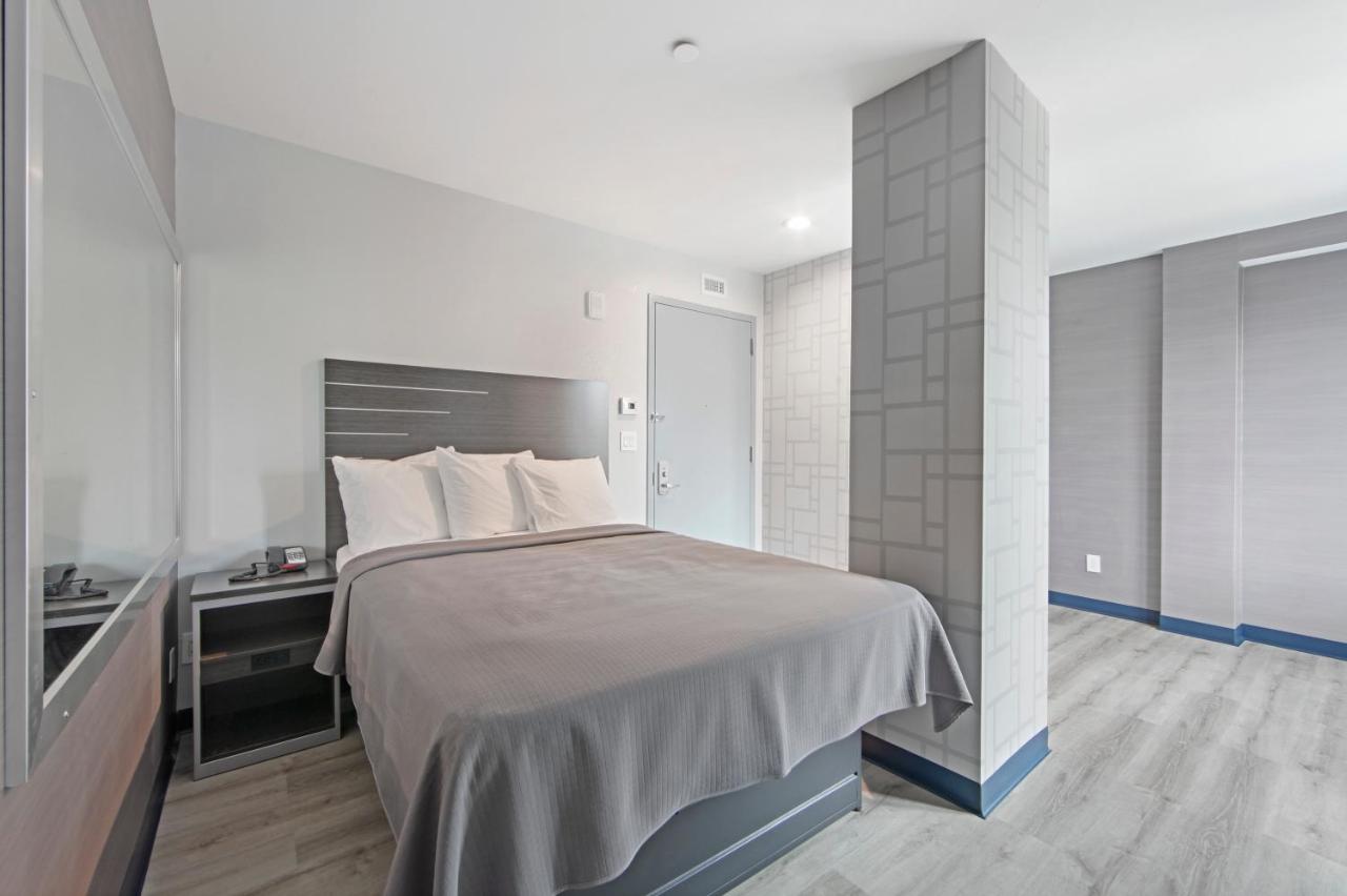 | Hotel 365 Bronx - Yankee Stadium
