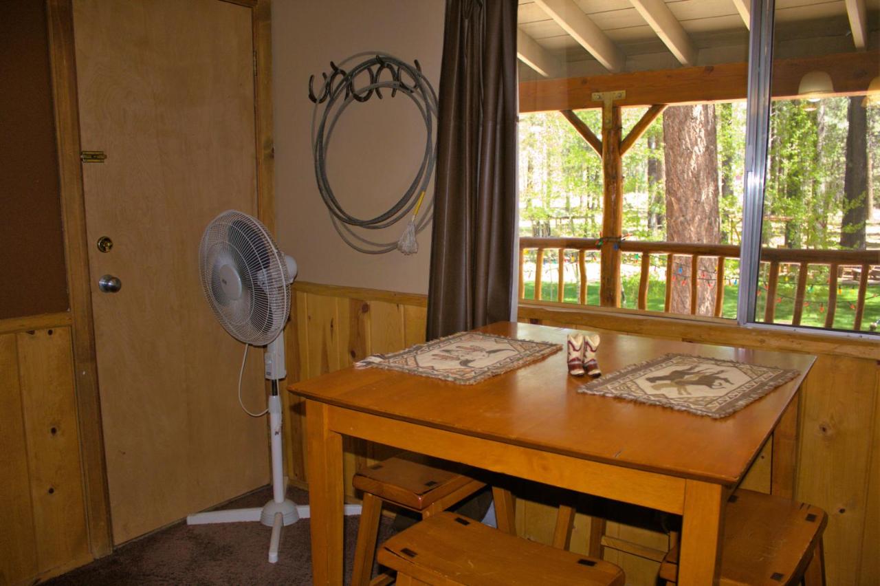 | Goldmine Lodge