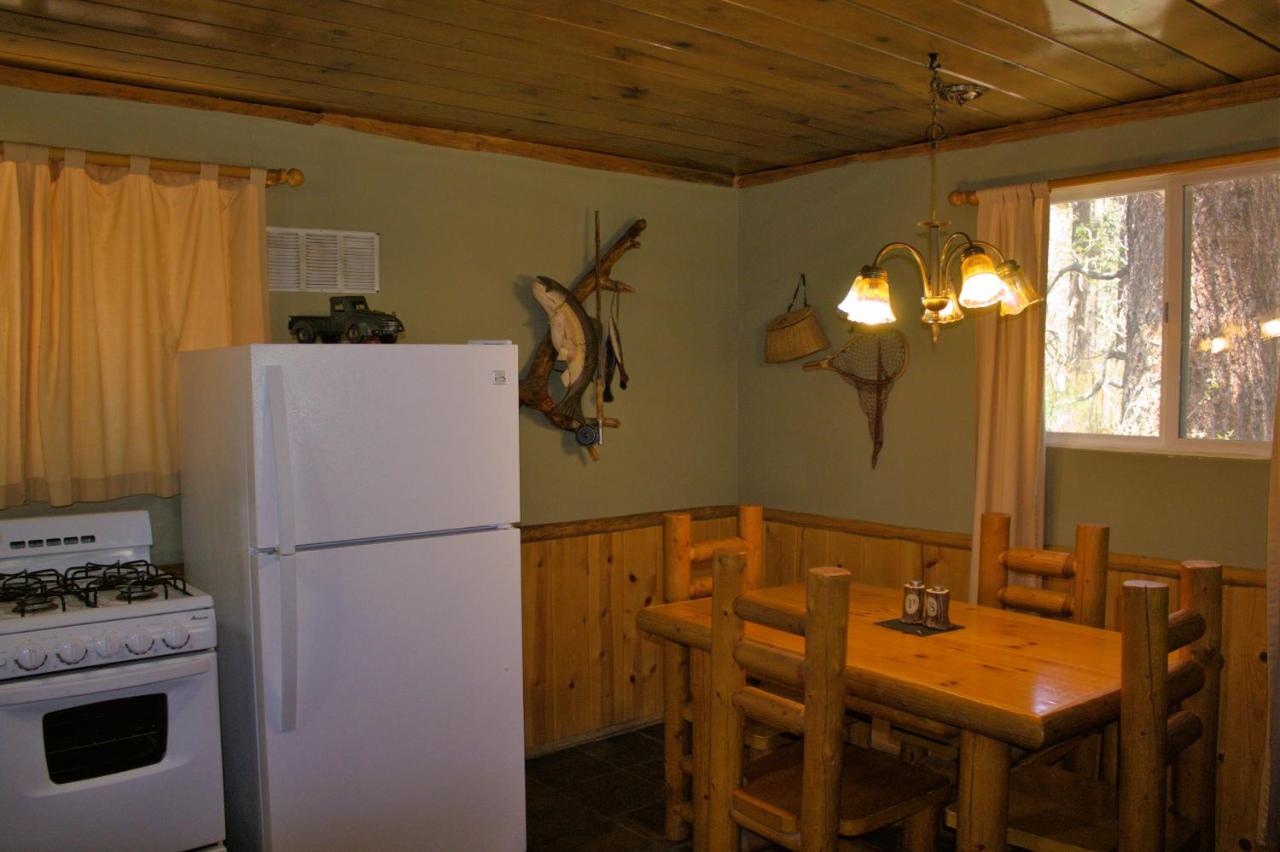 | Goldmine Lodge