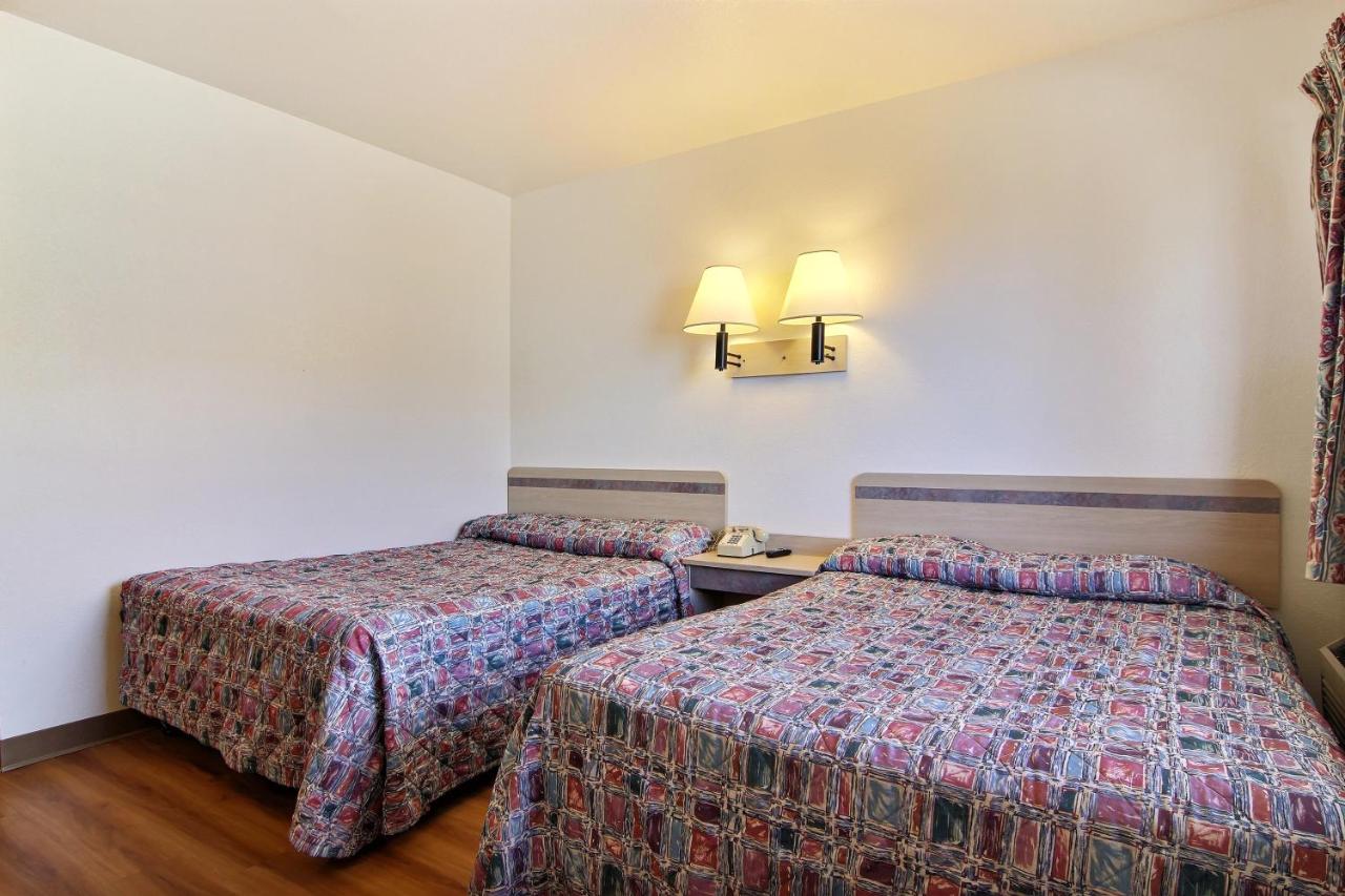 | Motel 6-Santa Rosa, NM