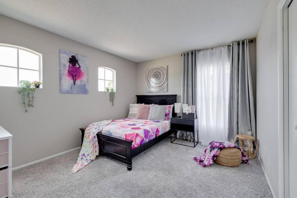  | Luxury 6-bedrooms -- 15 mins to Disney