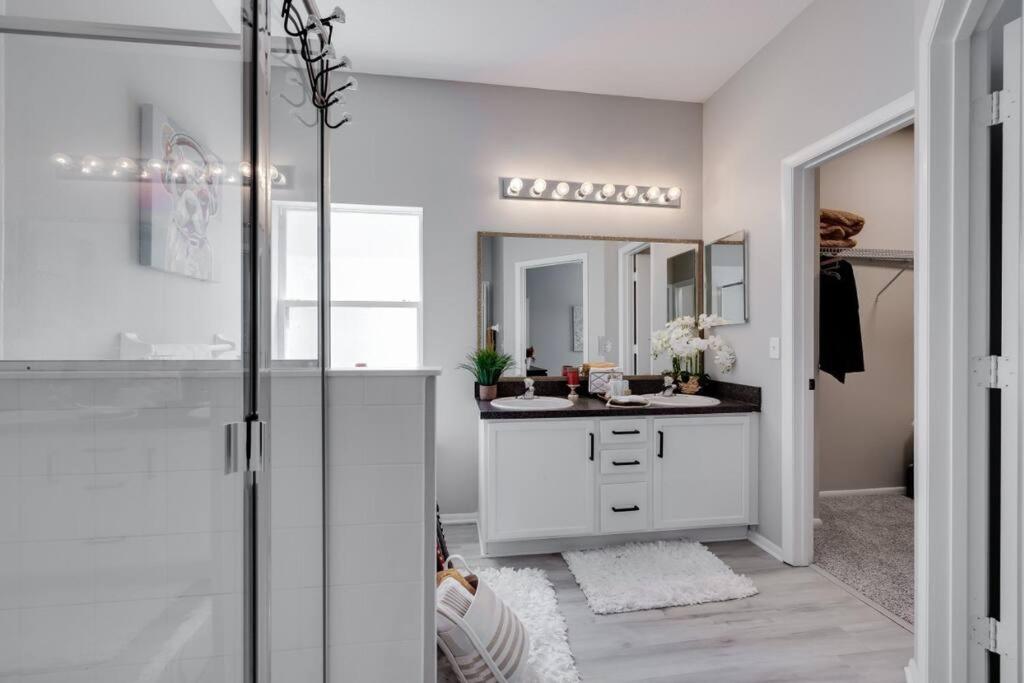  | Luxury 6-bedrooms -- 15 mins to Disney