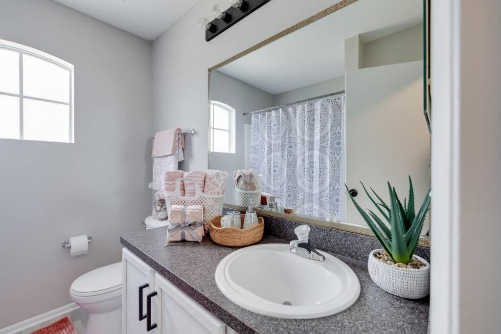  | Luxury 6-bedrooms -- 15 mins to Disney