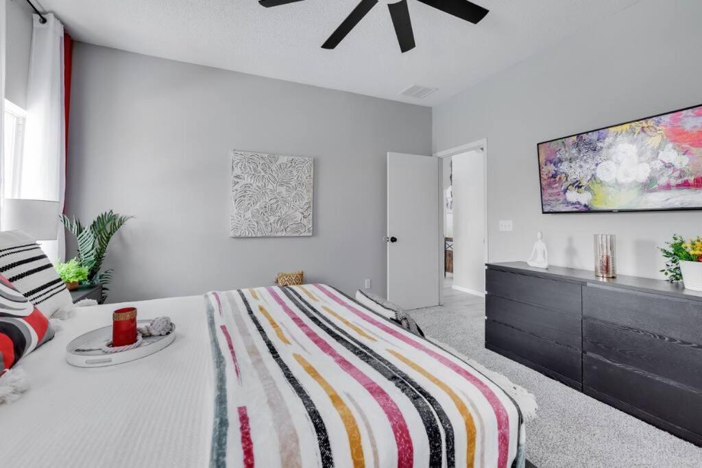  | Luxury 6-bedrooms -- 15 mins to Disney