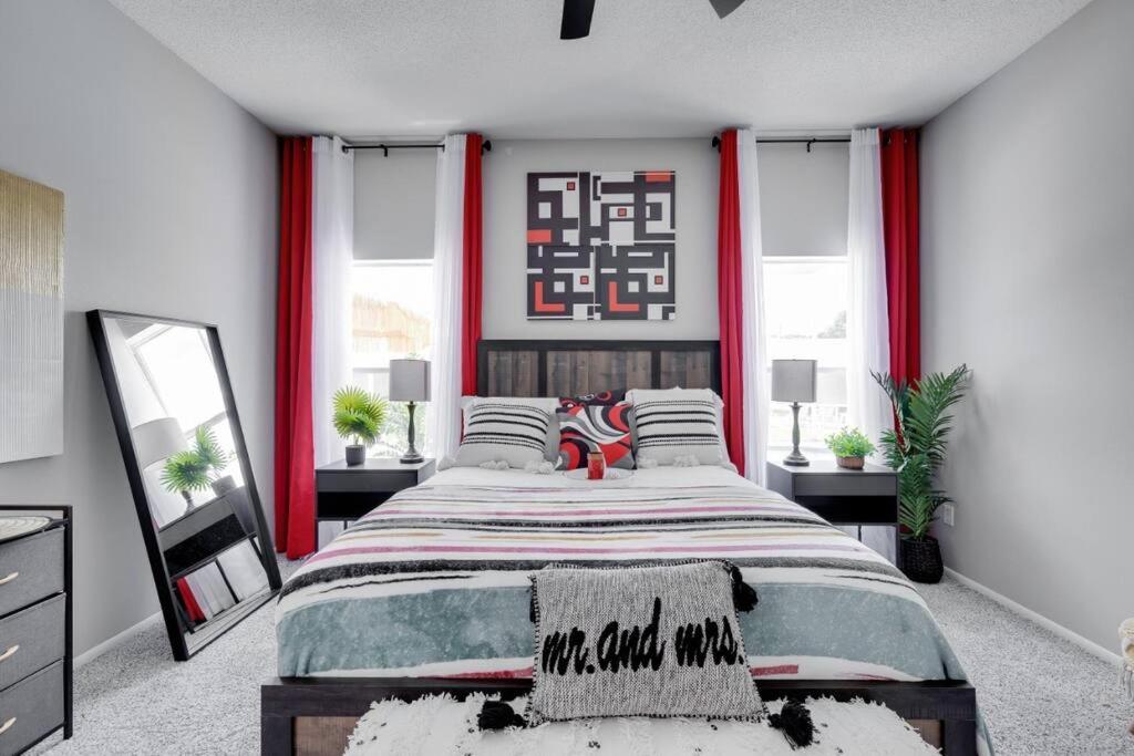  | Luxury 6-bedrooms -- 15 mins to Disney