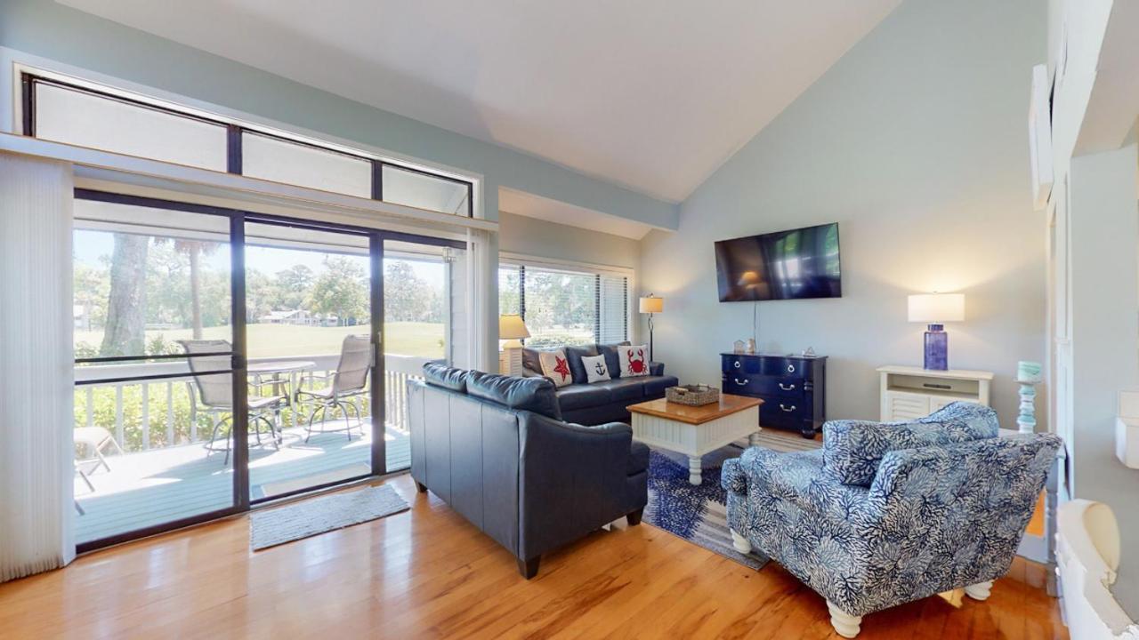 | 272 Turnberry Village
