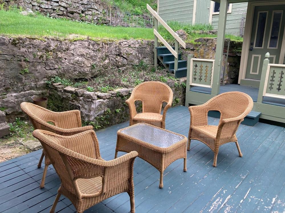  | Abe's Spring Street Guest House