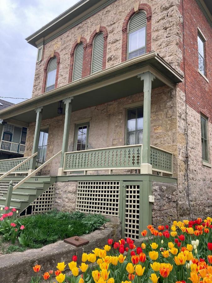  | Abe's Spring Street Guest House